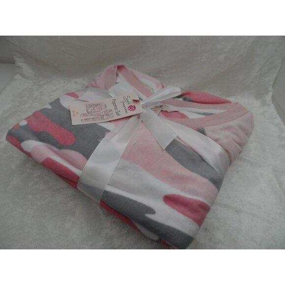 Secret Treasures Pink Camo Print Pajama Set With Raglan Sleeve Crew Neck M 8-10 - Picture 3 of 7